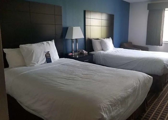 Baymont & Hotel Richmond