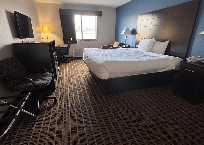 Baymont & Hotel Richmond