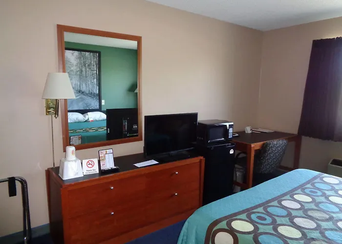 Hotel Baymont & 2*